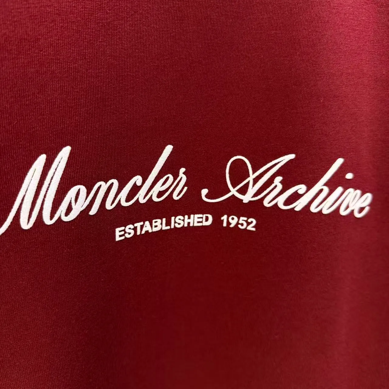 MONCL* * 2026 New Arrival T logo ：Black White Dark Blue Sizes：S M L XL XXL